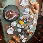Des Peintres Frühstückspension 3*