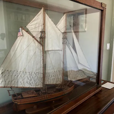 Des Peintres Bed and breakfast