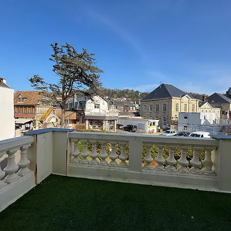 Des Peintres Bed and breakfast Étretat