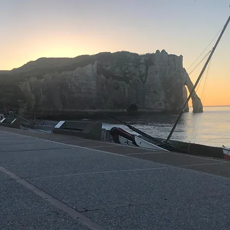 Des Peintres * Étretat