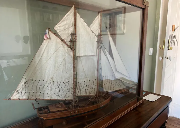 Des Peintres Bed & Breakfast